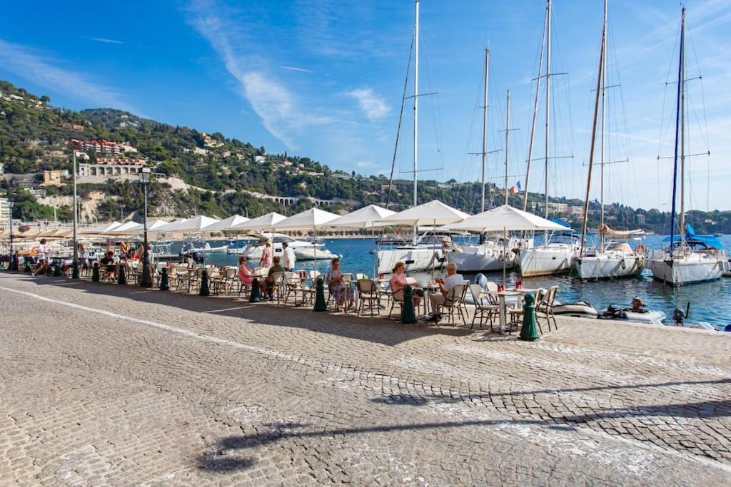 #40 Bright Sea View Suite For 6 2Mins Walk Port & Sea Villefranche-sur-Mer Exterior photo